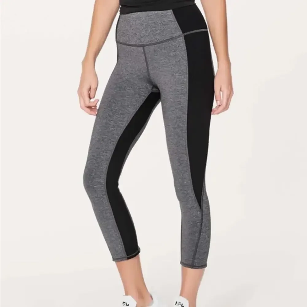 Lululemon‎ On Your Mark Crop